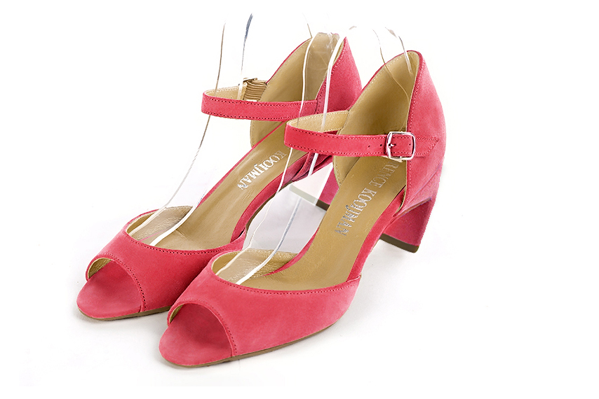 French elegance and refinement for these carnation pink closed back dress sandals, with an instep strap, 
                available in many subtle leather and colour combinations. Practical and elegant, this pretty sandal will be perfect for any occasion.
To be adapted to your needs and desires.  
                Matching clutches for parties, ceremonies and weddings.   
                You can customize these sandals to perfectly match your tastes or needs, and have a unique model.  
                Choice of leathers, colours, knots and heels. 
                Wide range of materials and shades carefully chosen.  
                Rich collection of flat, low, mid and high heels.  
                Small and large shoe sizes - Florence KOOIJMAN